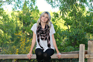 How to Wear a Scarf for Your Body: Proportion, Balance & Color